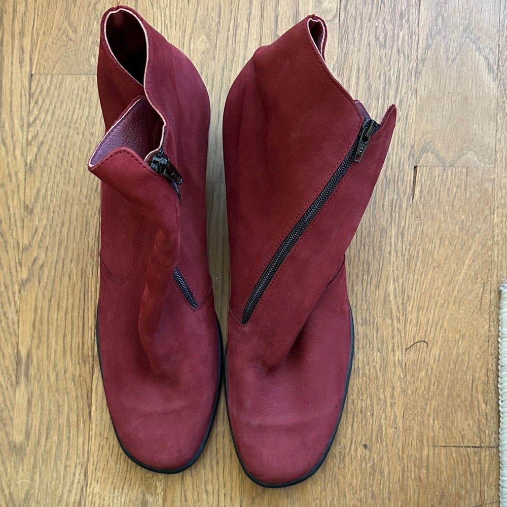 Beautiful Red Arche Suede Boots Size 10